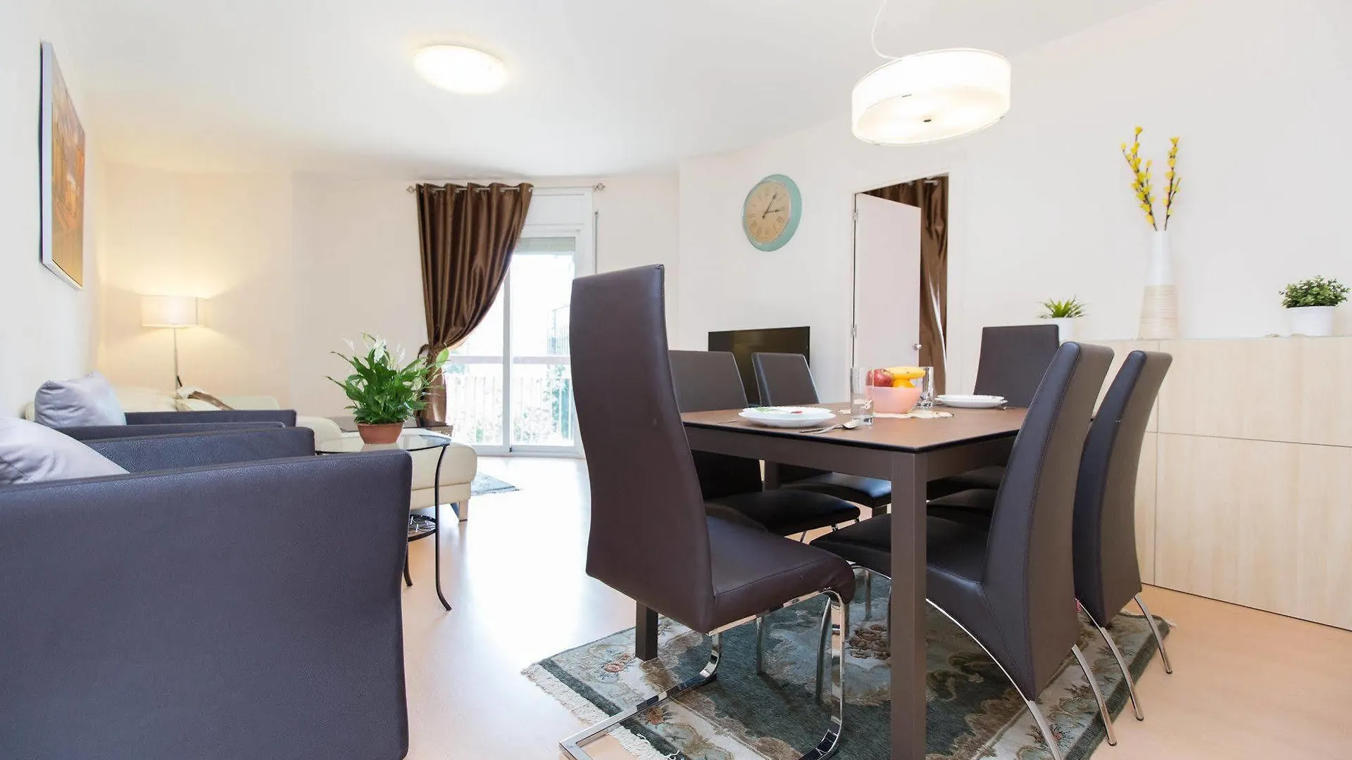 Stay Barcelona Apartments Central